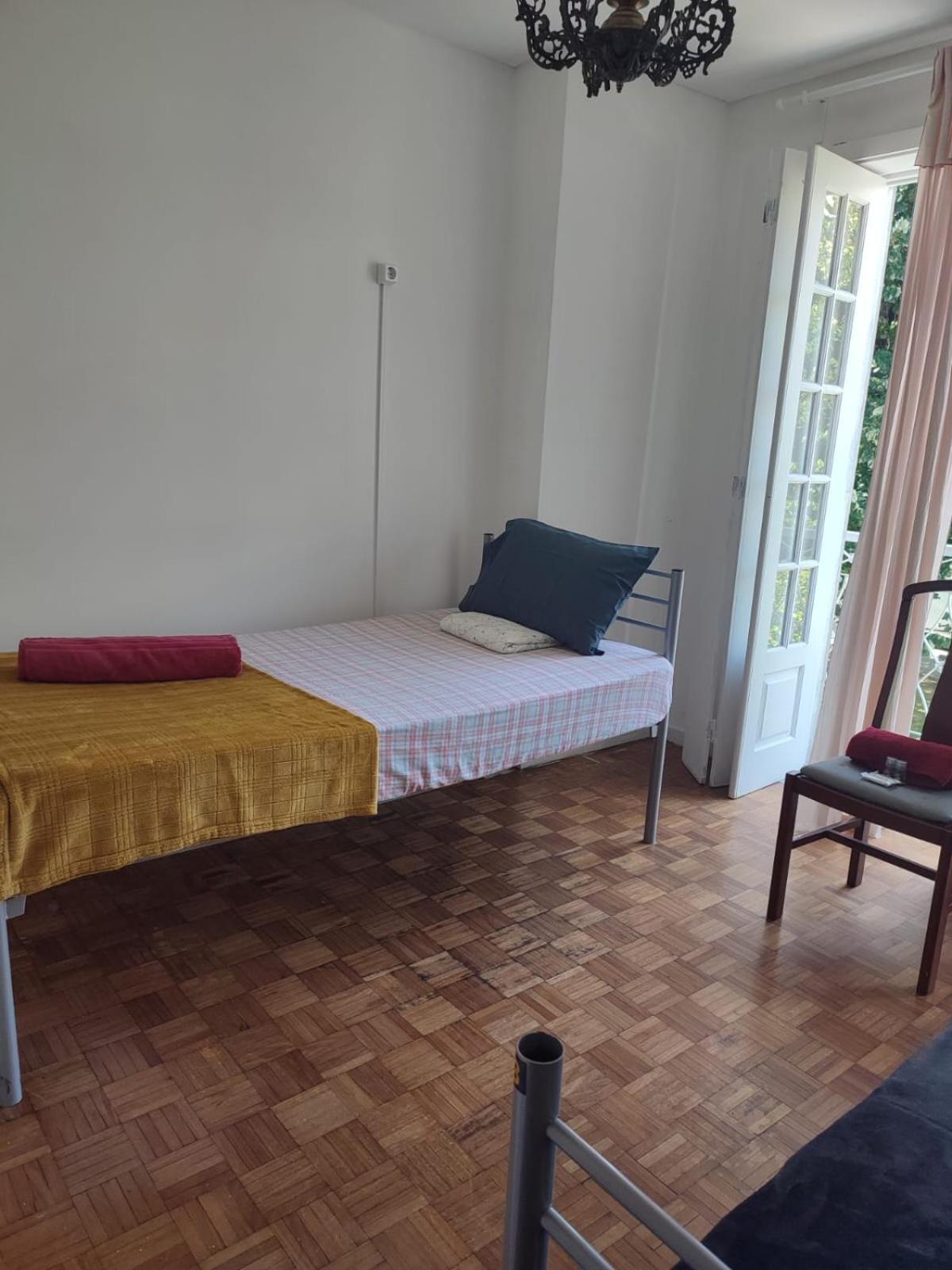 Casa Augusta Al Hotel Cápsula